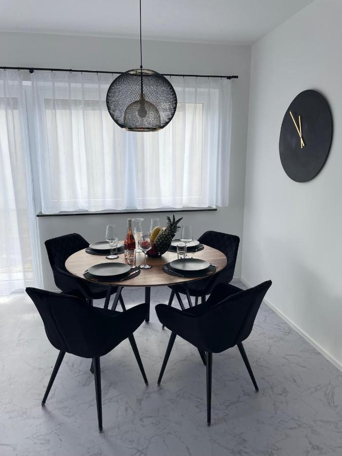Apartments Saaldorf-Ferienhaus Mit 6 Apartments 45Qm-120Qm Direkt Am Thueringer Meer-Bleilochtalsperre Bad Lobenstein Exterior photo